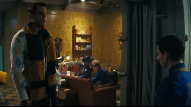 Cardigan/Sweater/Jacket worn by Chester "Chet" (Dave Register) in Fallout (S01E04)